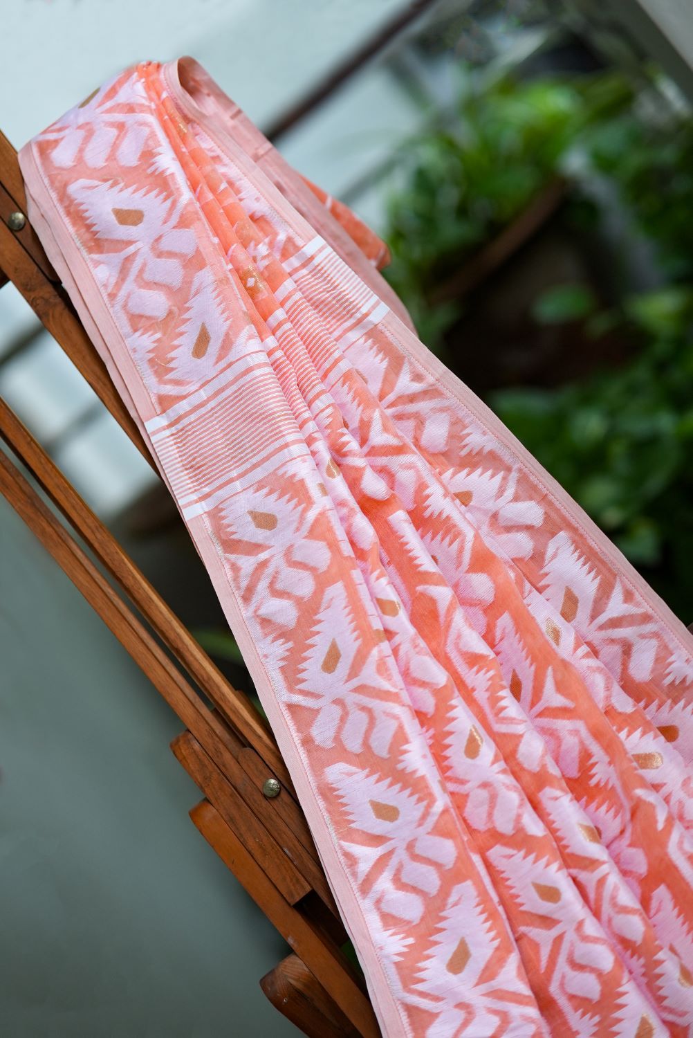 Dobara - Peach - Preloved Jamdani Saree