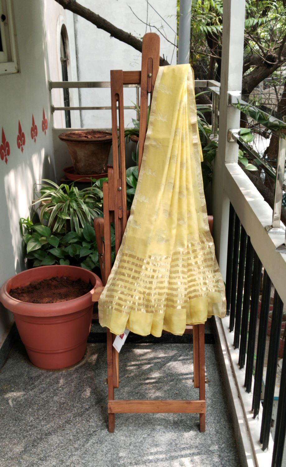 Dobara - Lime Yellow - Preloved Chiffon Saree
