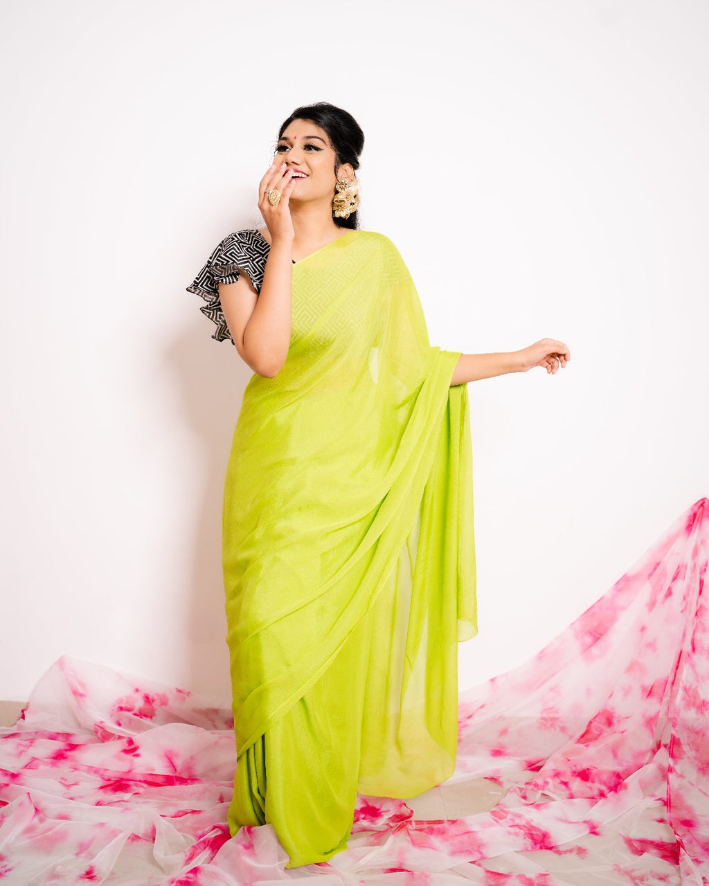 Six Yards Plus | Chiffon Saree | Bollywood Saree