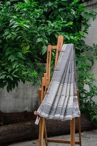 Mangalagiri Cotton Silver Nizam Border Saree - Grey